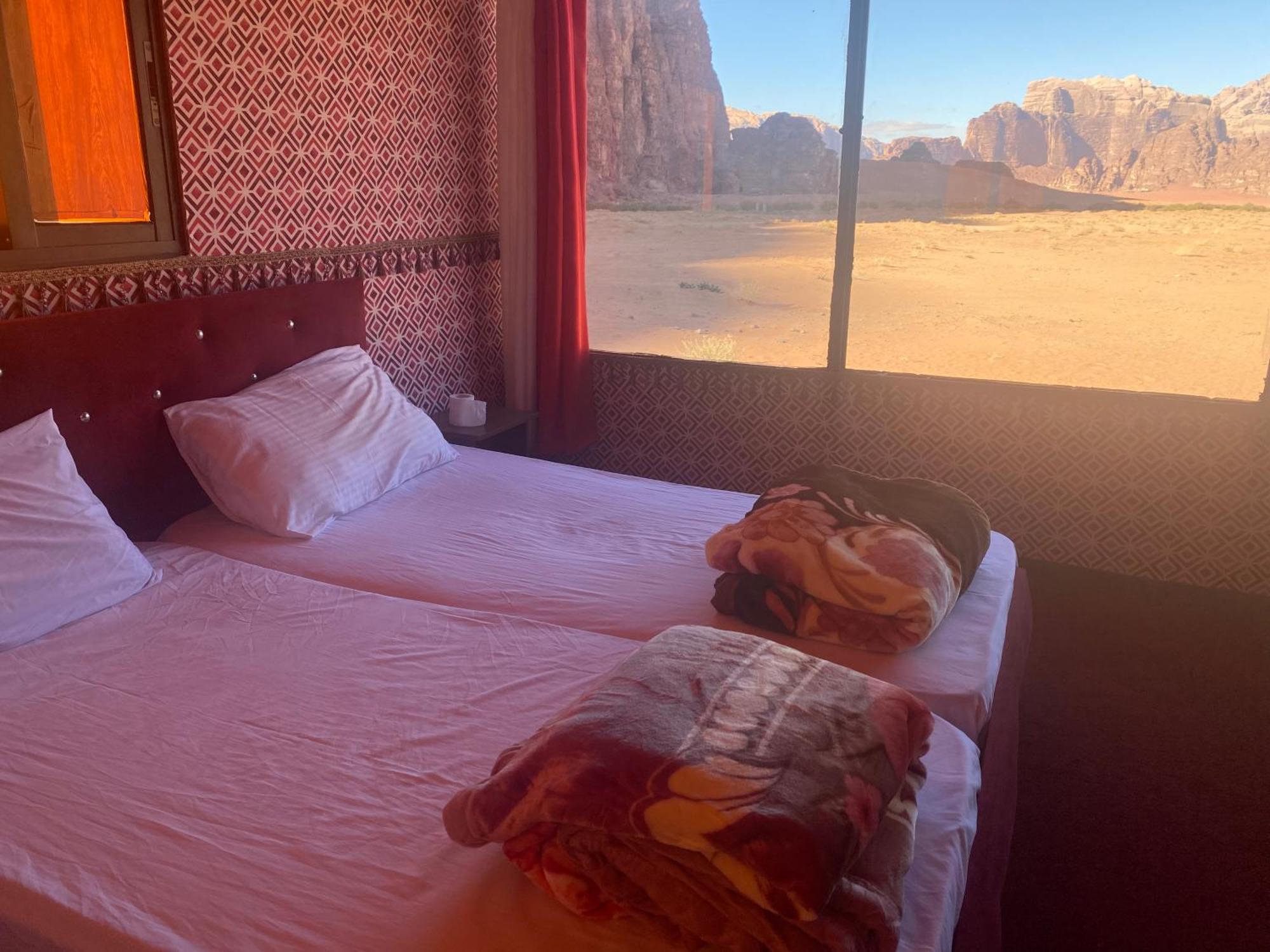 Wadi Rum Bedouin City Camp & Tours Exterior foto