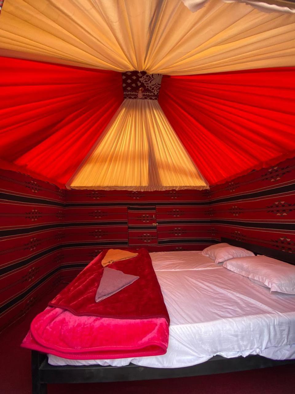 Wadi Rum Bedouin City Camp & Tours Exterior foto